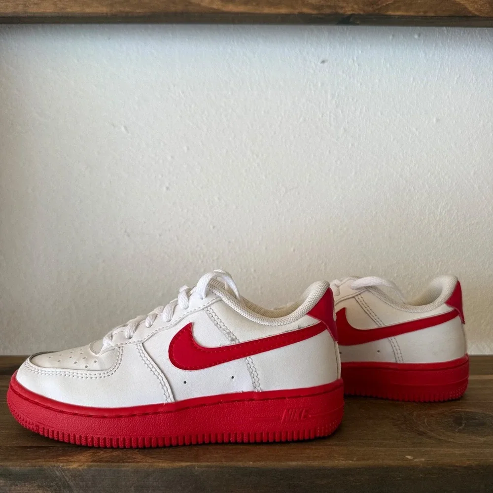 Nike Air Force 1 Low Sneakers Kids Size 11C White Red CZ5900-102